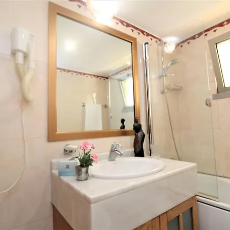 Yellow T1 Appartement