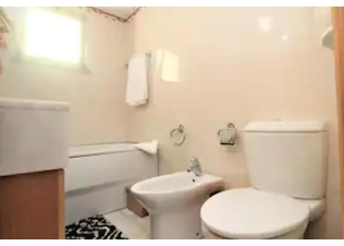 Yellow T1 Funchal (Madeira)