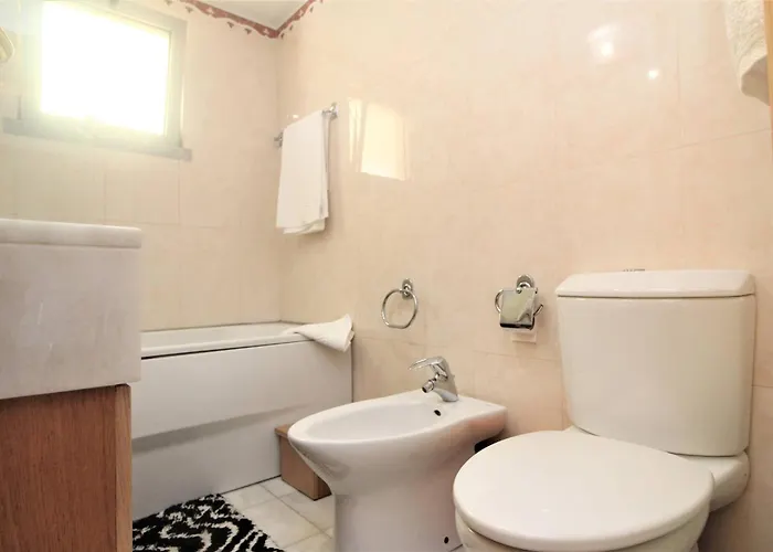 Yellow T1 * فونشال